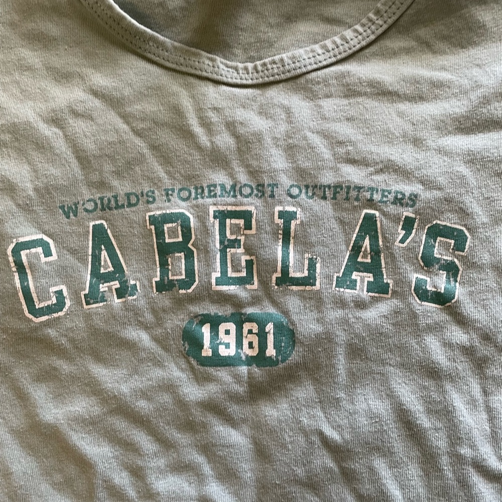Cabelas t-shirt - Picture 2 of 3